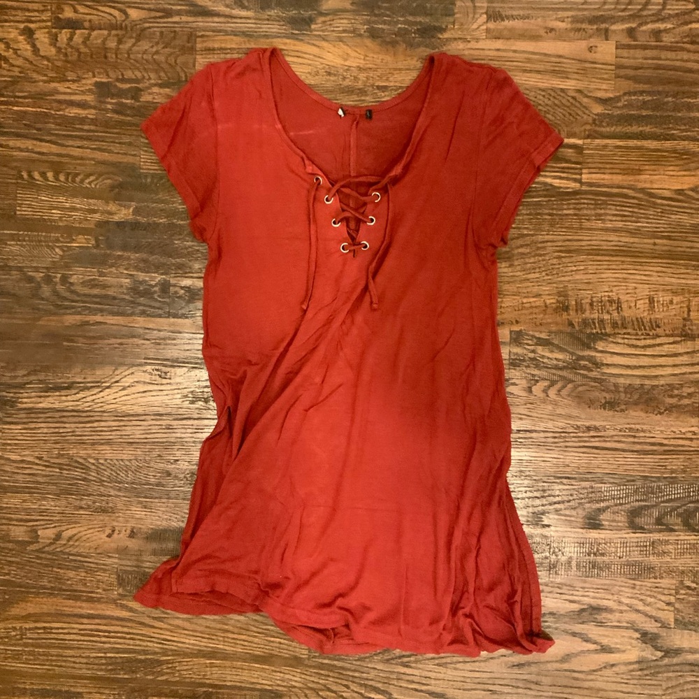 orange shirt🌸$1 With Purchase